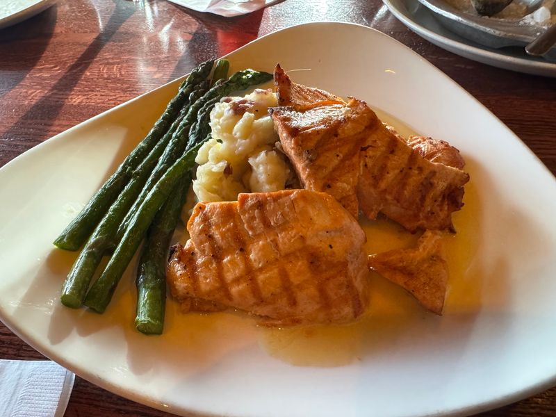Salmon Sampler and Taste of the Northwest Platters