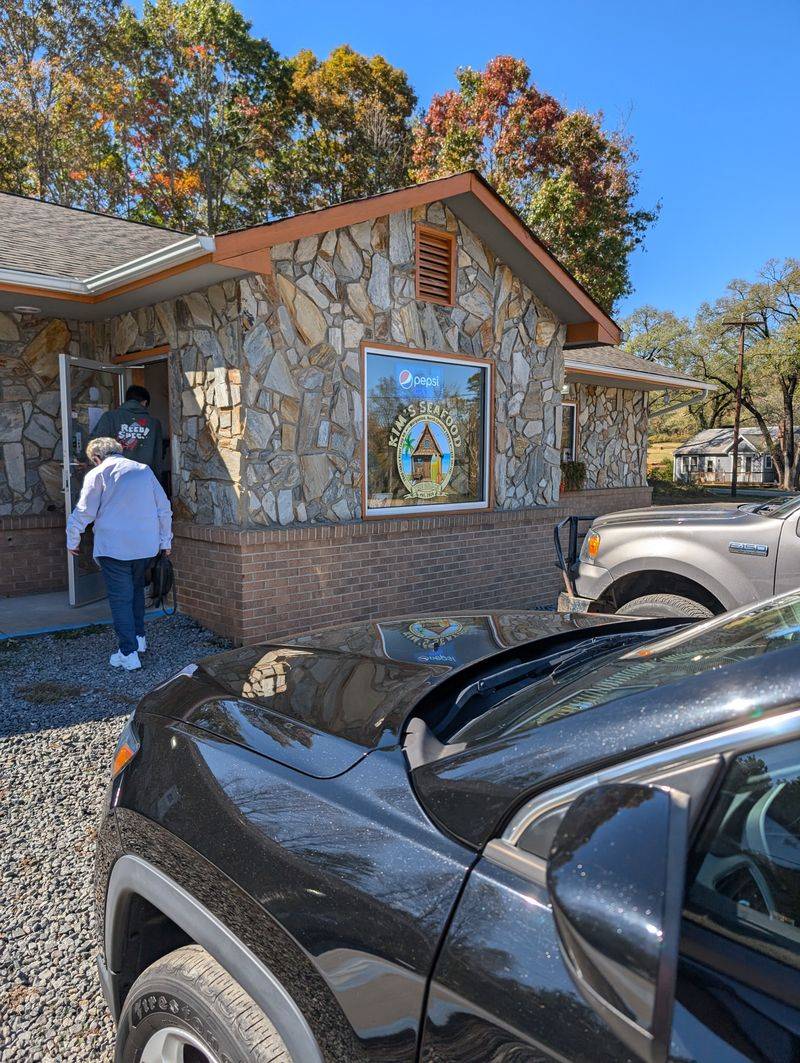 Kim’s Seafood Shack — 2000 Johns River Loop, Morganton