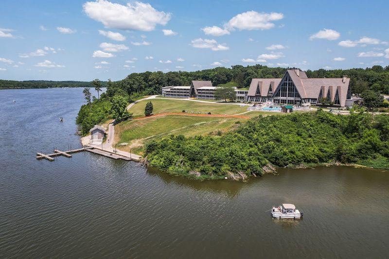 Hueston Woods Lodge and Conference Center, College Corner, OH