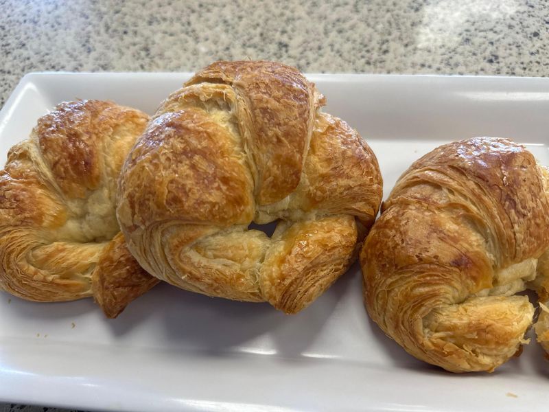 Almond Kiss Croissant