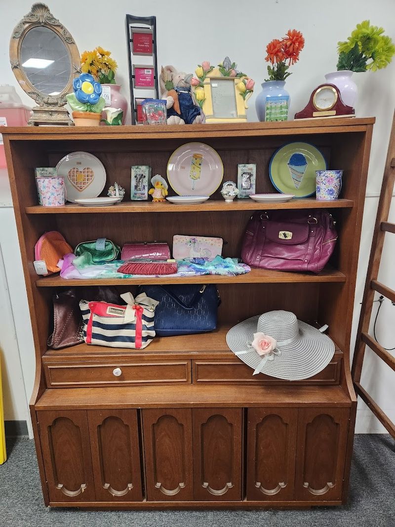 Salvation Army Family Store and Donation Center, Loves Park
