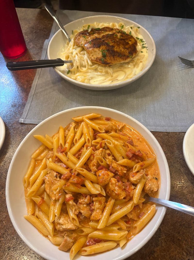 Salvatore's Italian Grill, Austintown