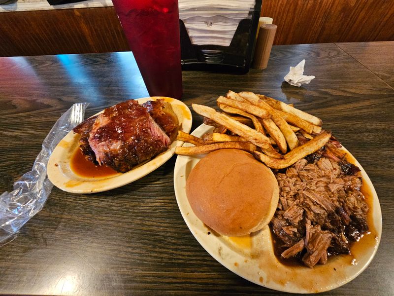 Hudson's Hickory House, Douglasville