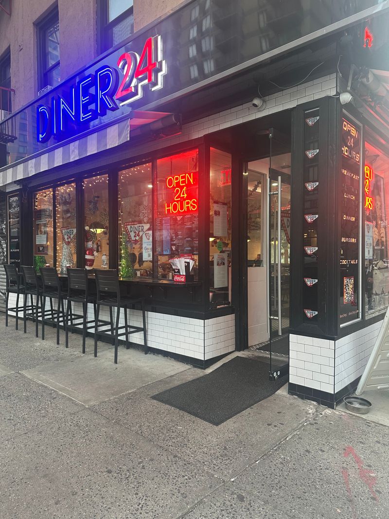 Diner 24
