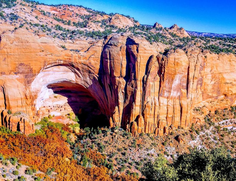 Sandal Trail's Easy Walk to a Breathtaking Overlook