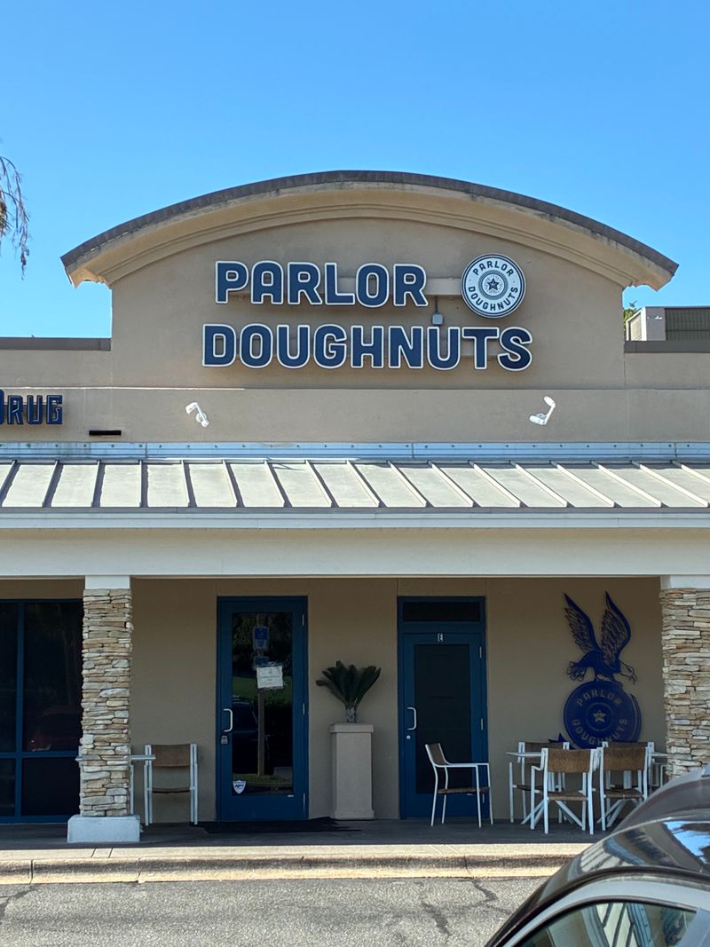 Parlor Doughnuts – Miramar Beach