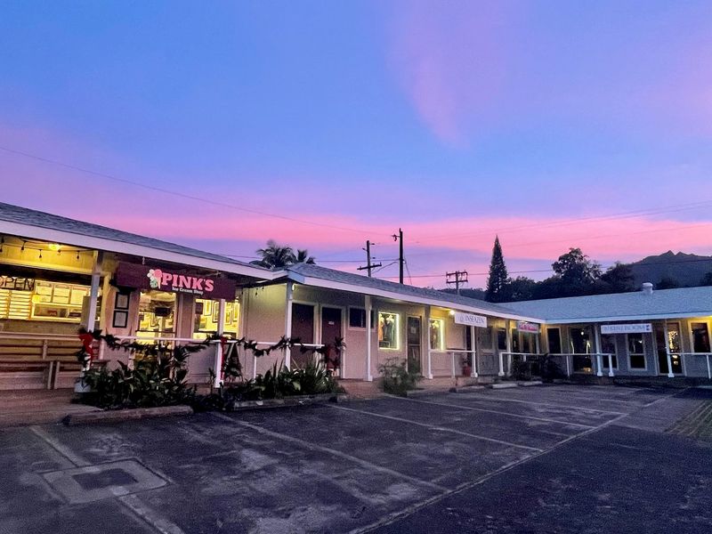 Pink's Creamery, Hanalei, Kauai