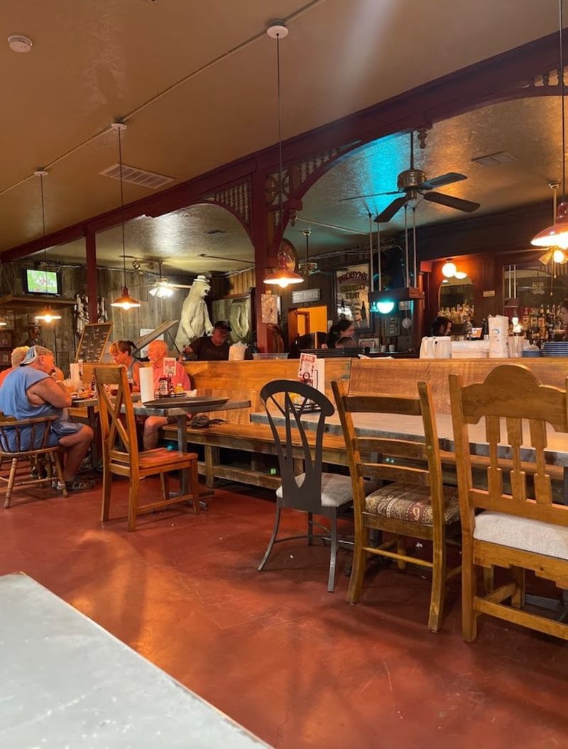 Friendly Service That Makes the Whole Experience Click