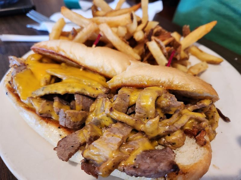 Sandwiches and Starters Worth Ordering