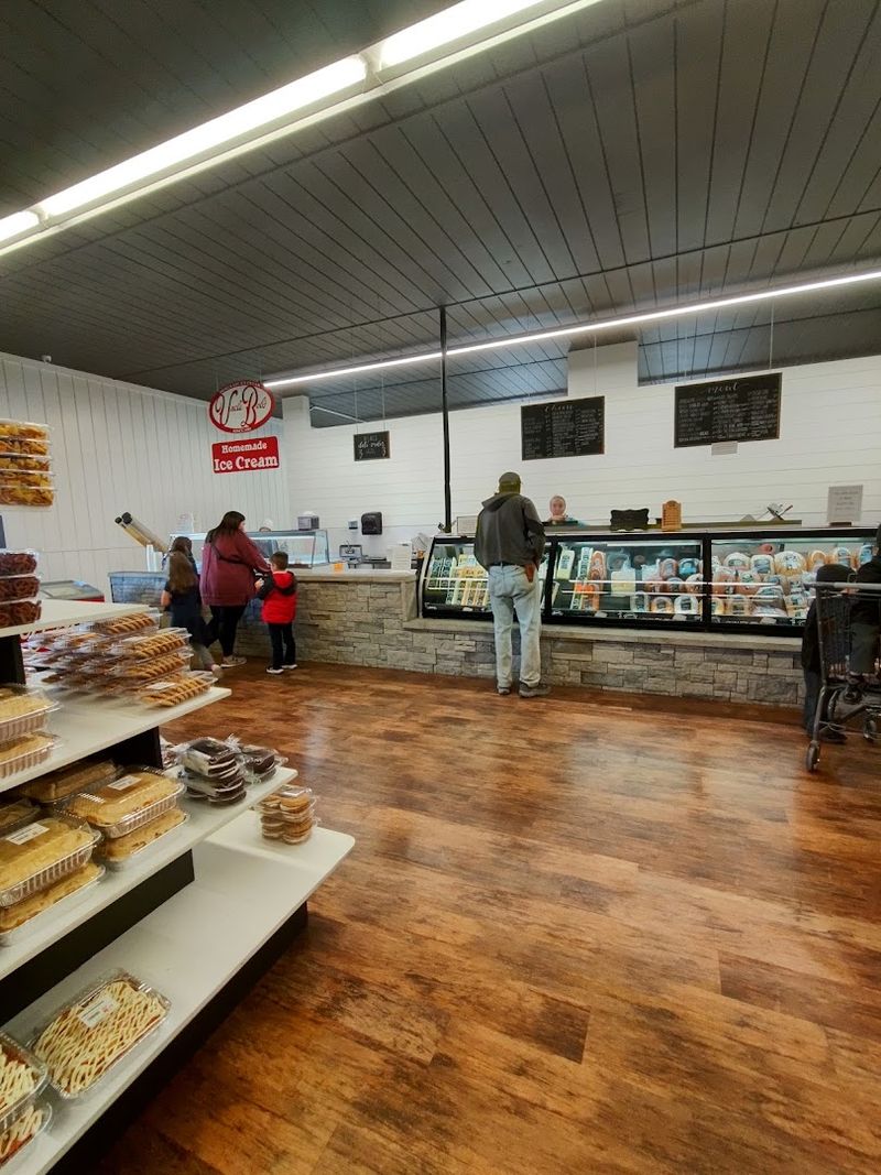 Sandwiches, burgers, and the kind of value people talk about Sandwiches, burgers, and the kind of value people talk about