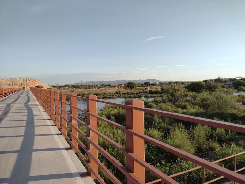 Santa Cruz River Trail, Tucson