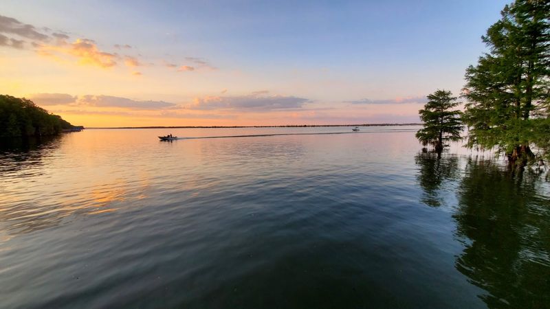 Santee State Park - Lake Marion Cabins, Santee