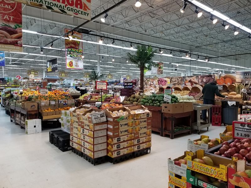 Saraga International Grocery, Columbus Saraga International Grocery, Columbus