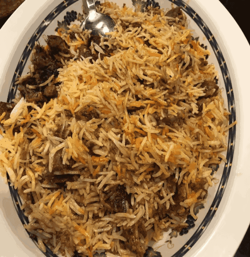 Sara's Pakistani & Indian Cuisine, Naperville, IL