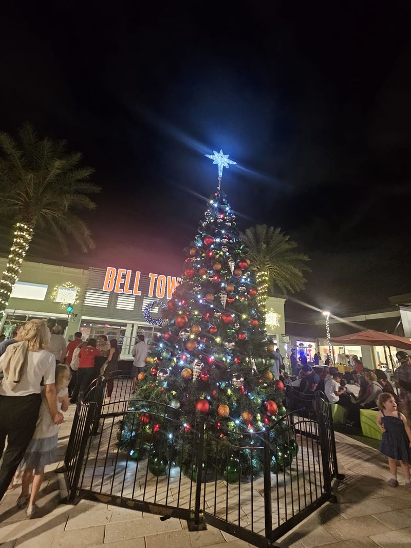 Fort Myers Holiday Market at Bell Tower