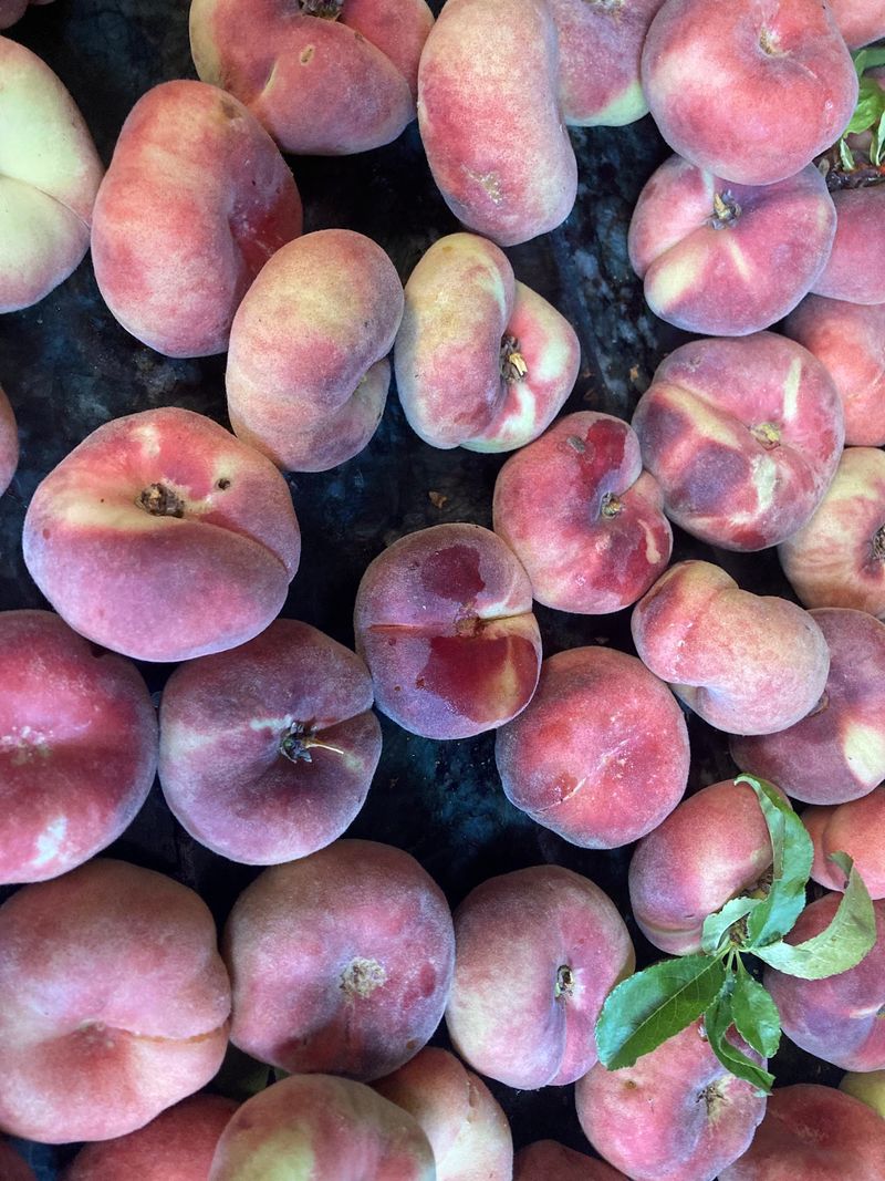 Saturn Peaches Kick Off The Summer Season