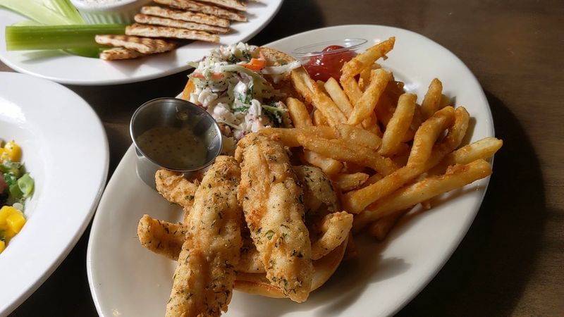 Call Ahead If You Want Fireplace-Adjacent Indoor Seats