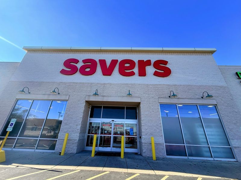 Savers, Alton