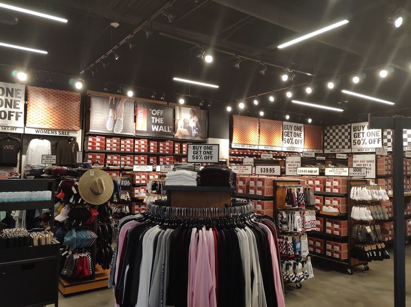 Savings That Make Your Wallet Do A Happy Dance Savings That Make Your Wallet Do A Happy Dance