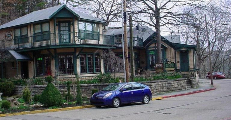 Savor The Best Beef At These 18 Must-Try Steakhouses In Arkansas