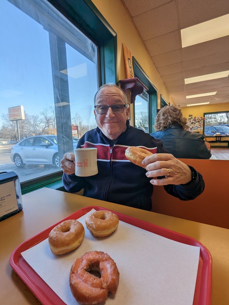 Coffee Culture: Simple, Fresh, And Refilling