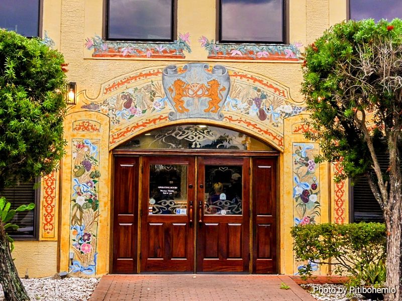 Service Style And Staff Interaction