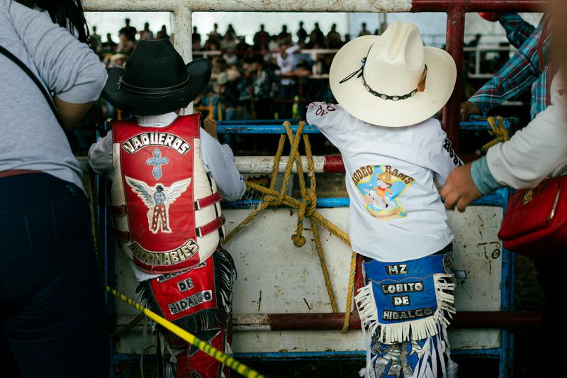 Treating Cowboy Hats Like A Costume Instead Of A Choice