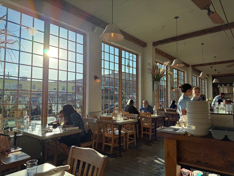 Scales, Portland