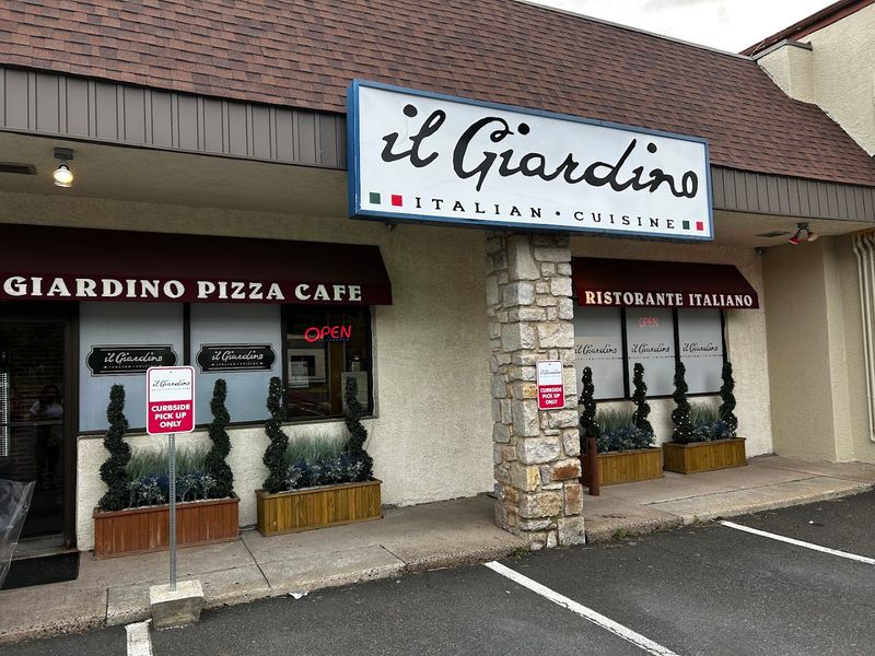 Il Giardino Ristorante Italiano, Spring House, PA