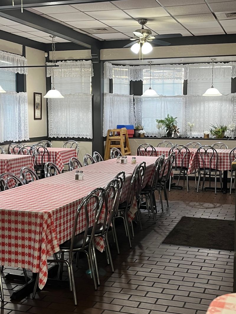Scarsella's Restaurant, Youngstown Scarsella's Restaurant, Youngstown