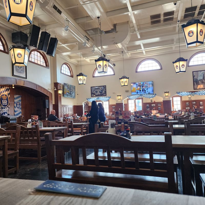 Hofbräuhaus Columbus – Columbus (Grandview Heights), Ohio