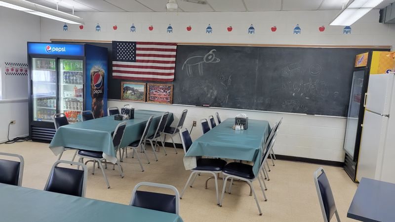 Schoolhouse Cafe