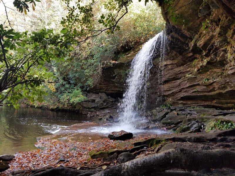 Schoolhouse Falls