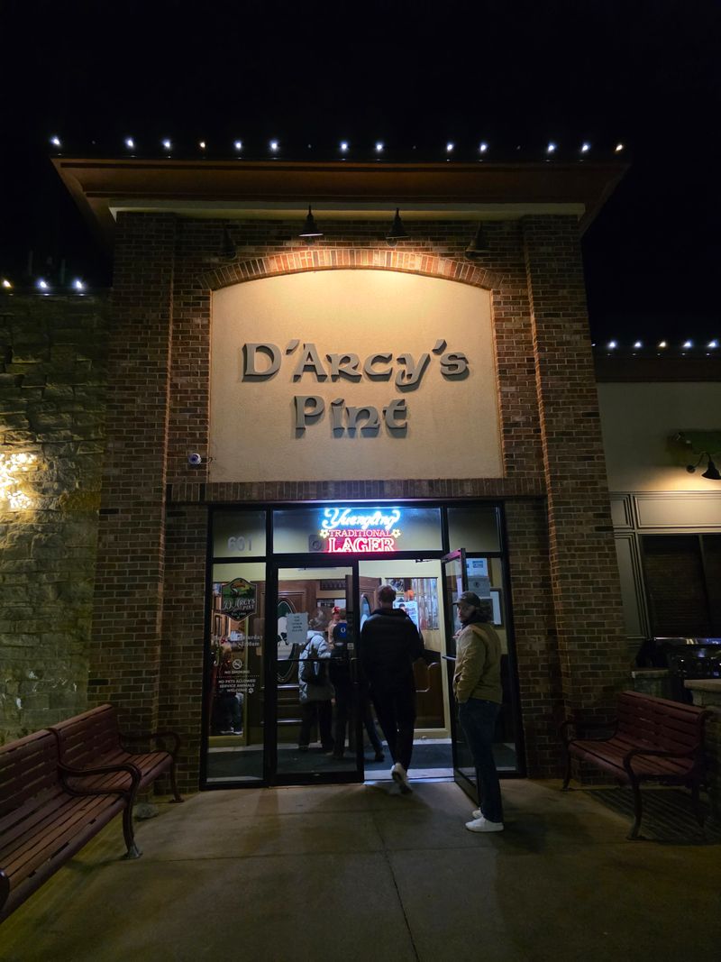 D'Arcy's Pint – Springfield (661 W Stanford Ave)