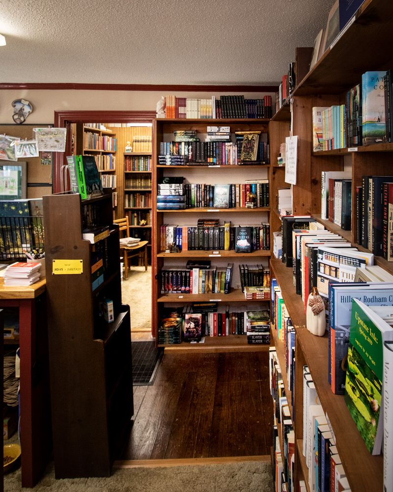 Sci-Fi, Fantasy, And So Much More Sci-Fi, Fantasy, And So Much More
