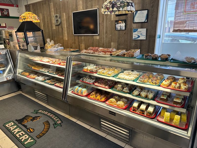 Borrelli's Bakery