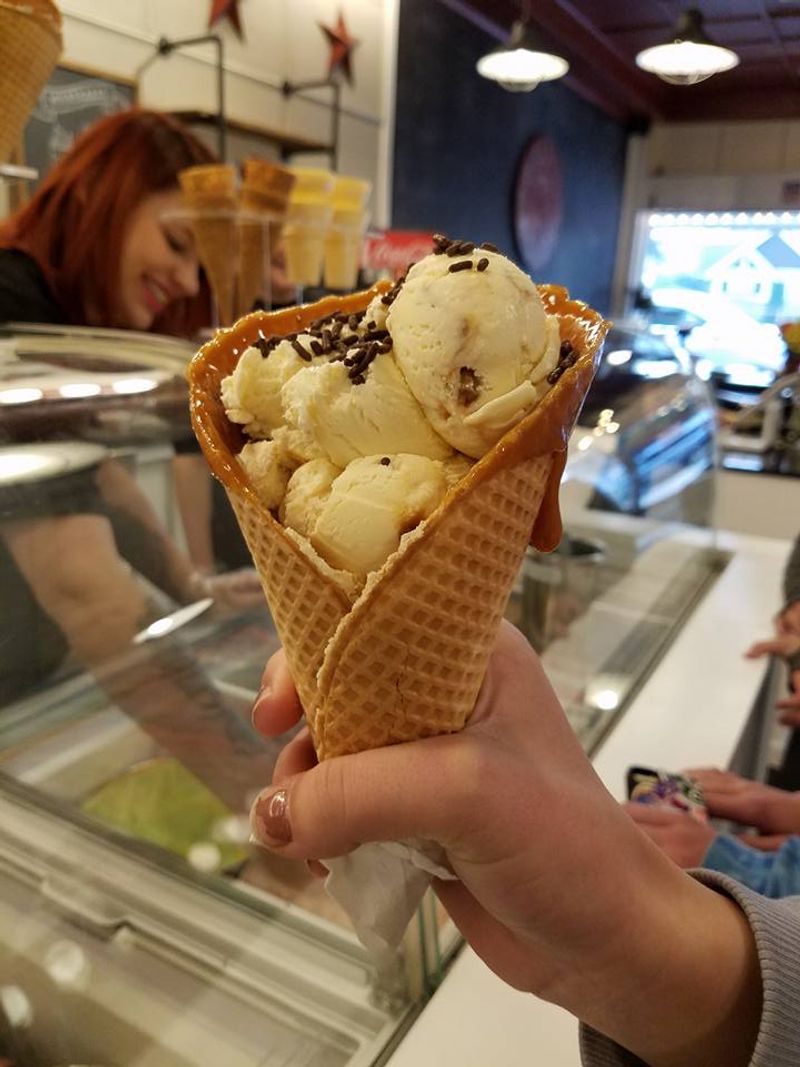 Scoops That Barely Touch Your Wallet Scoops That Barely Touch Your Wallet