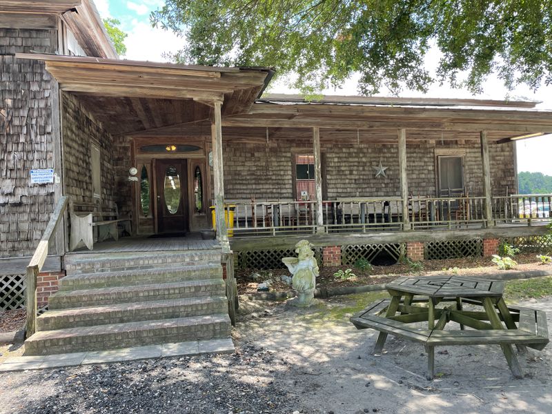 Sweatman’s BBQ, Holly Hill