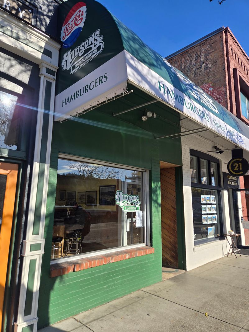 Hudson's Hamburgers — Coeur d'Alene