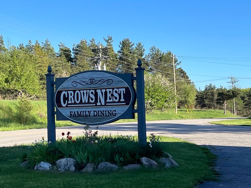 Crow’s Nest Restaurant, Harbor Springs