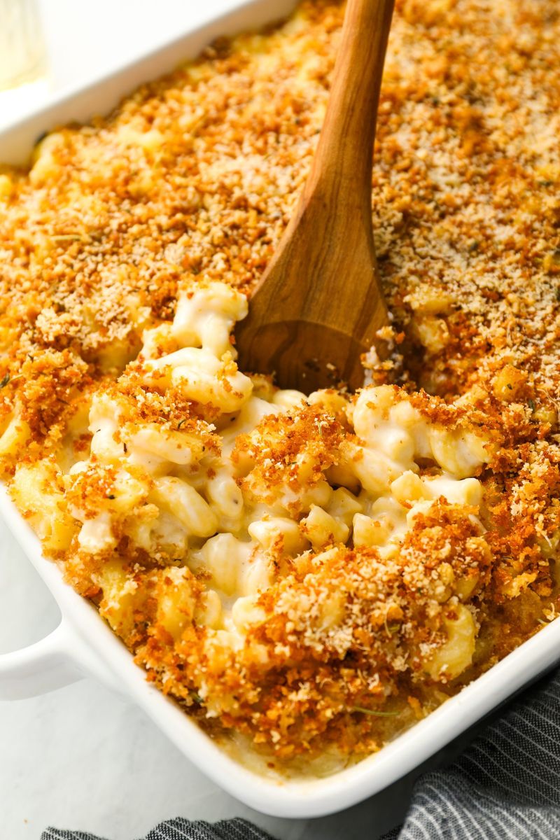 Mac And Cheese Misstep: The Crusty Disappointment