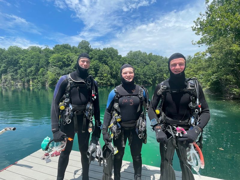 Scuba Certification for First-Timers and Pros Alike