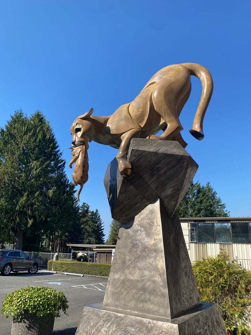 Sculpture Forest and Hands-On Discovery Stations