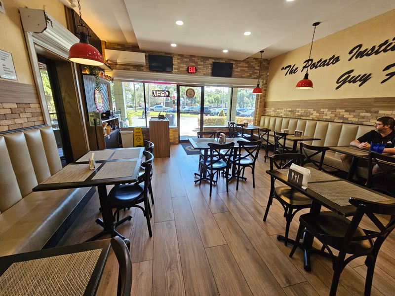 Mrs. Potts’ BBQ & Soul Food – Orlando