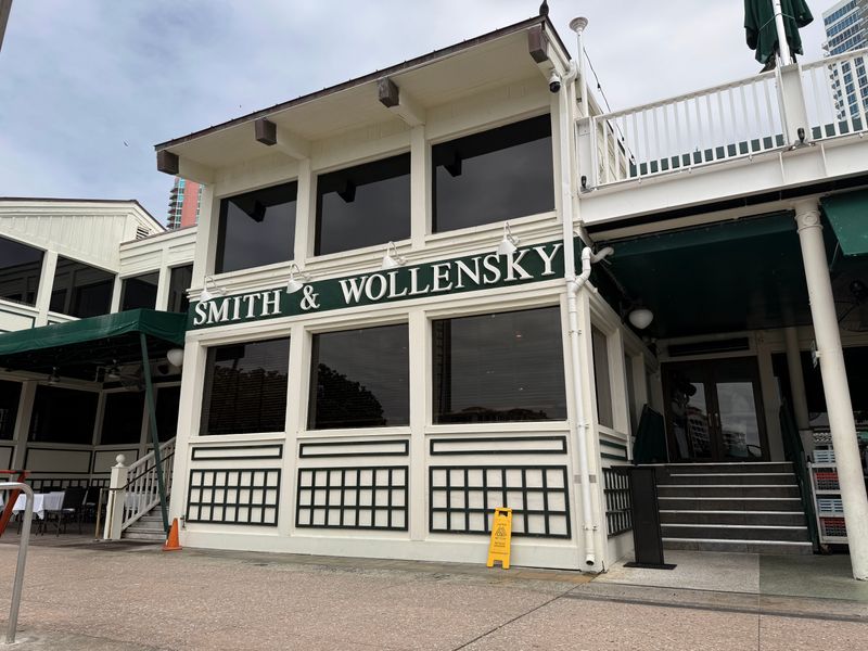 Smith & Wollensky, Miami Beach