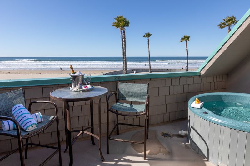 SeaVenture Beach Hotel
