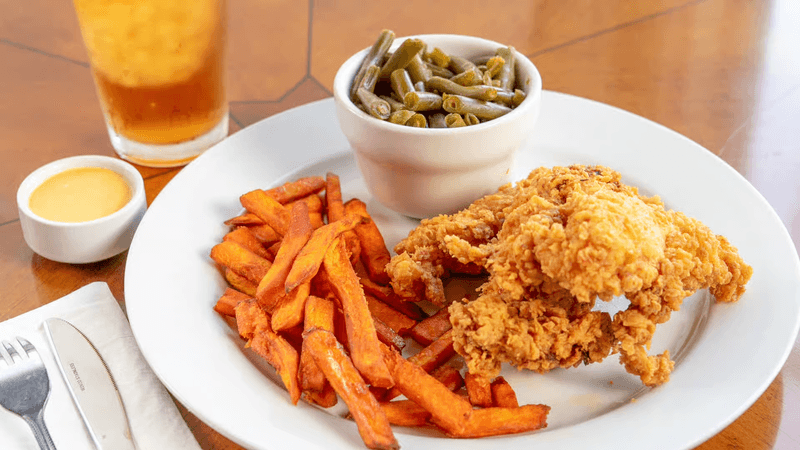 Seafood And Chicken Dishes That Hold Their Own