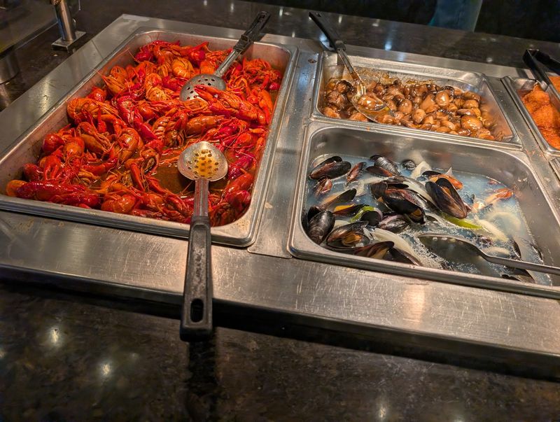 Seafood Fans Should Clear Their Schedule Seafood Fans Should Clear Their Schedule