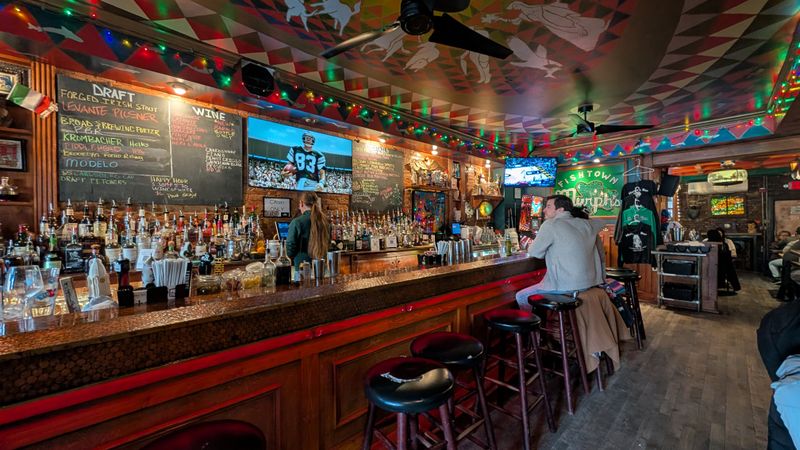 The Wait Times and Atmosphere Worth Experiencing