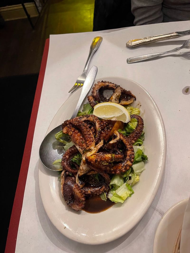 Seafood Plates Worth Ordering